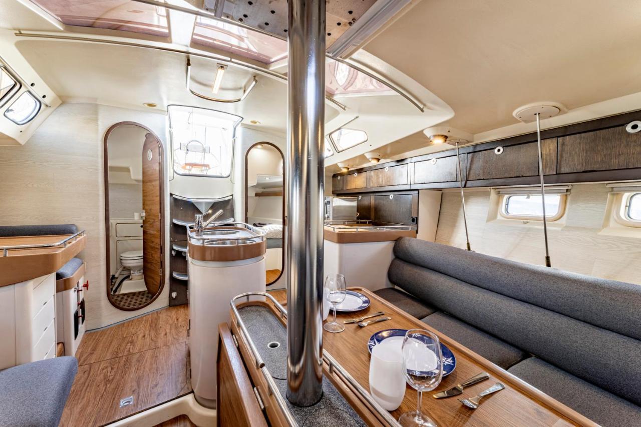 Relaxing Stay On A 38Ft Sail Yacht Arrecife  Extérieur photo